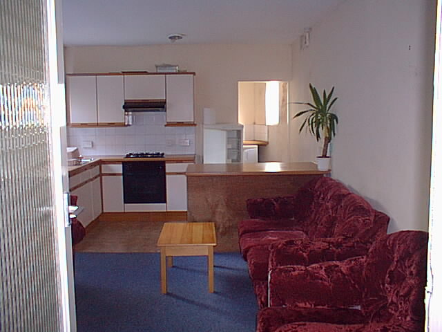 Click on Image or Previous or Next to view photos